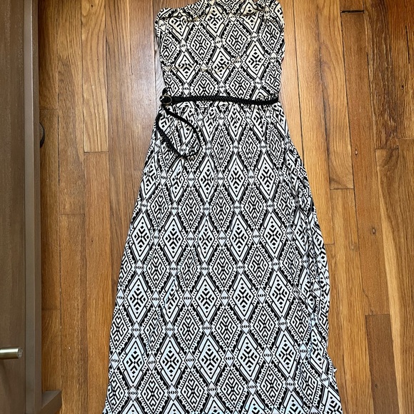 Printed Strapless Maxi-Dress - Picture 1 of 1